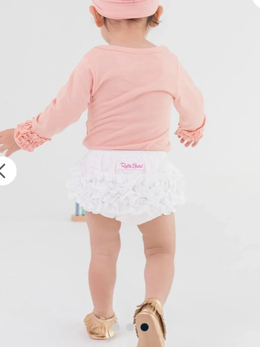 Girls Size 18-24 months RuffleButts White Bloomer, Like New
